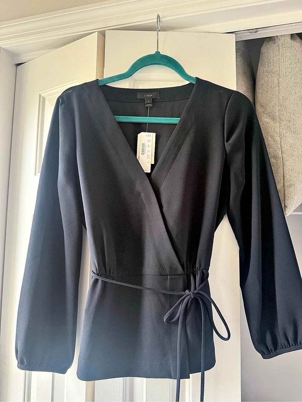 J.Crew Drapey Crepe Faux-Wrap Top Blouse in Black Size 6